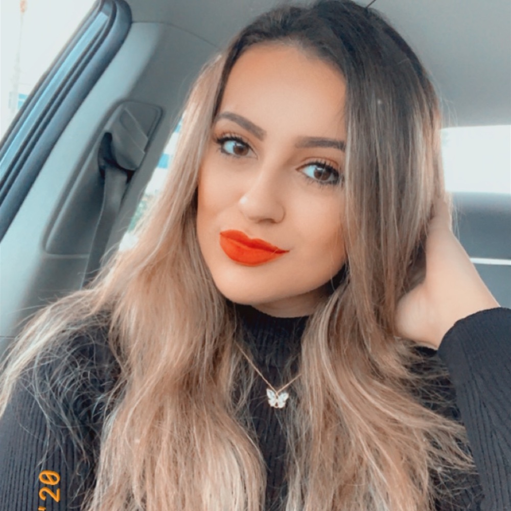 Meet your Posher, Antonella